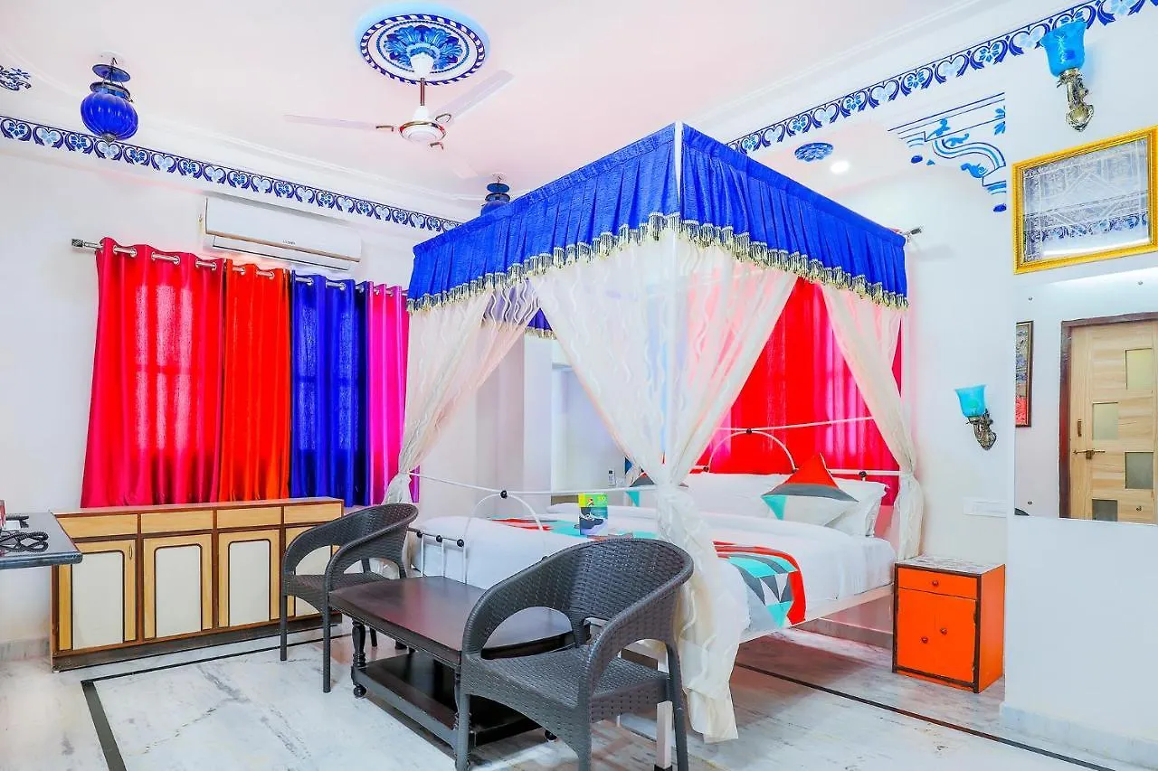 Fabhotel White House Lake Pichola Udaipur